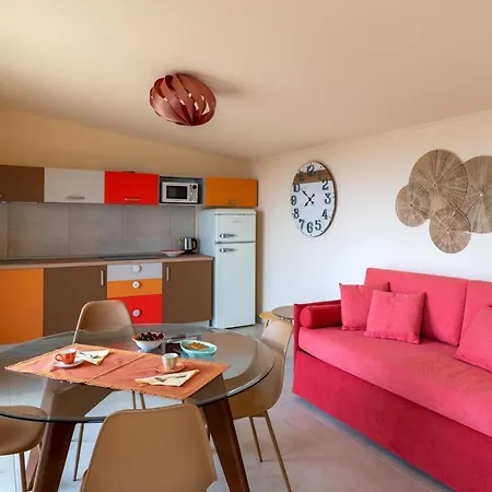 Apartment Lea *